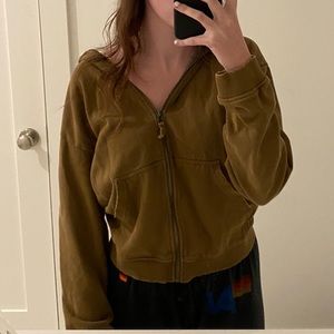 URBAN OUTFITTERS zip up size medium